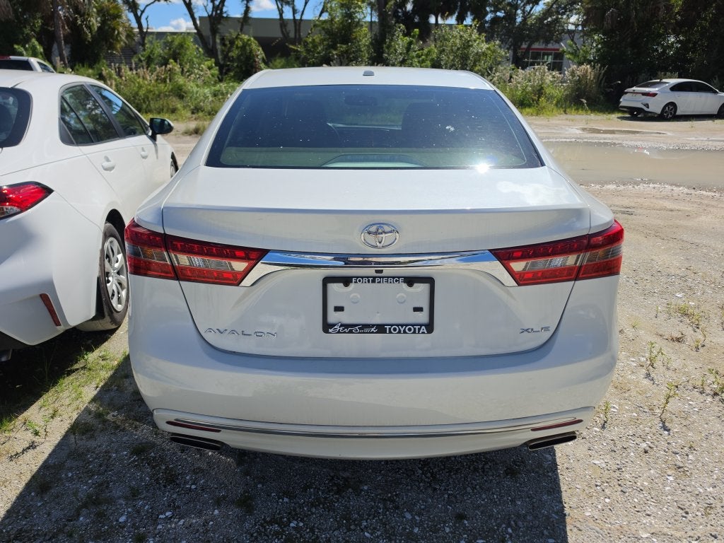 2016 Toyota Avalon XLE Plus