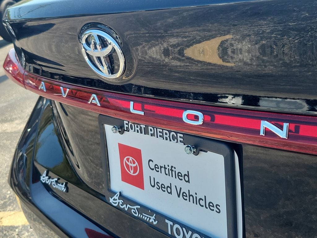 2019 Toyota Avalon Limited