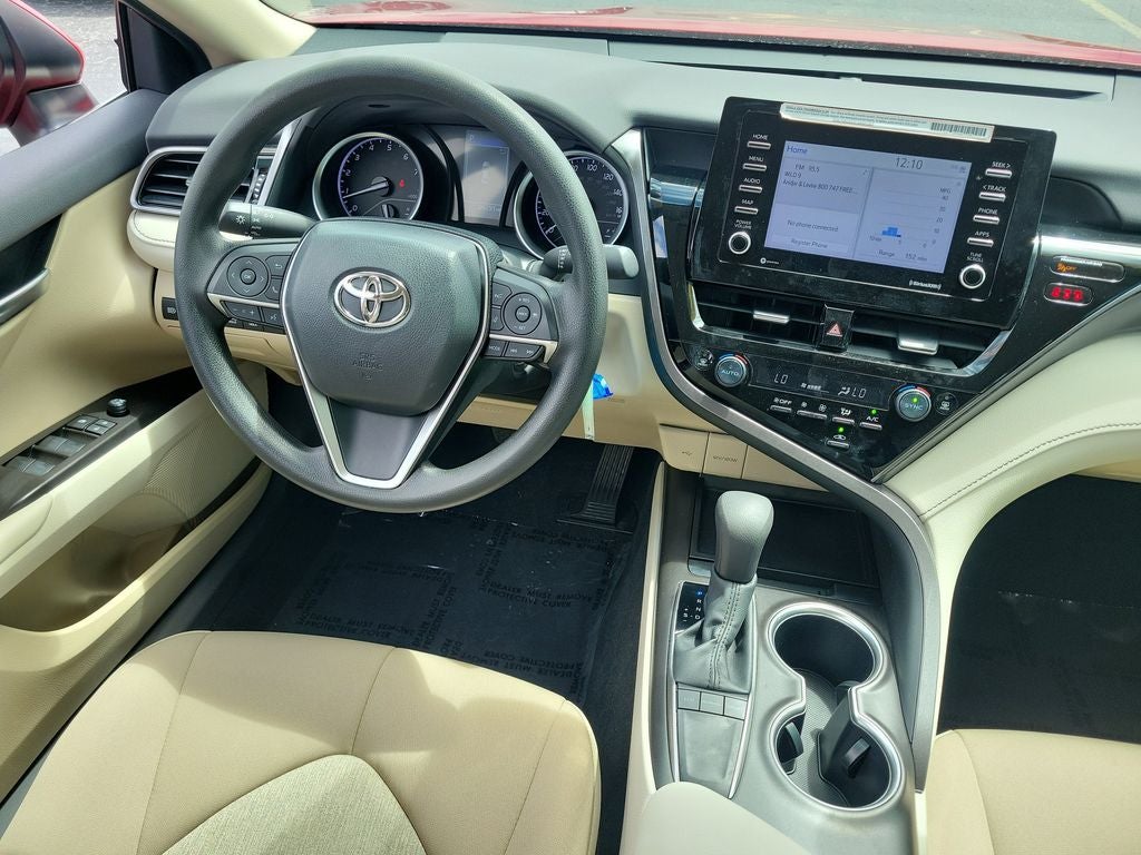 2024 Toyota CAMRY LE