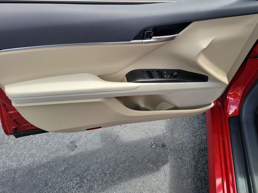 2024 Toyota CAMRY LE