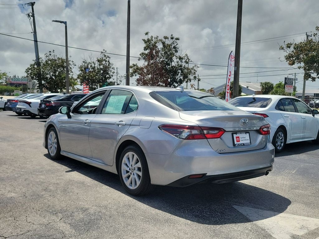2022 Toyota Camry LE