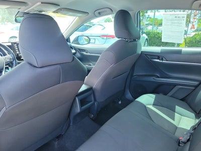 2022 Toyota Camry LE