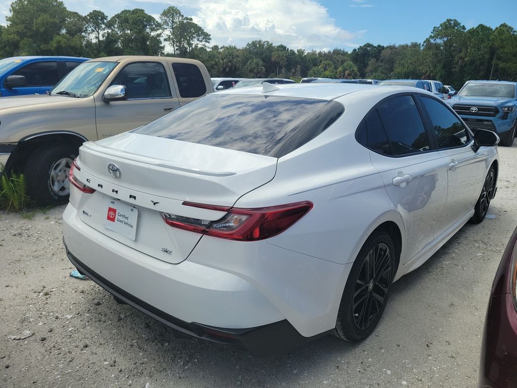 2025 Toyota Camry SE