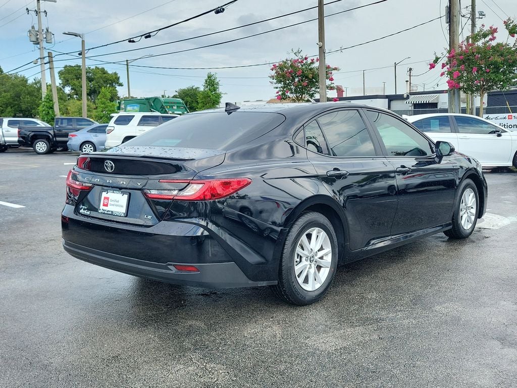 2025 Toyota Camry LE