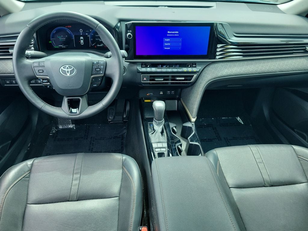 2025 Toyota CAMRY XLE
