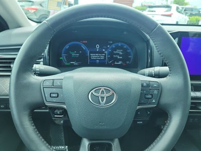 2025 Toyota CAMRY XLE