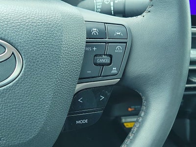 2025 Toyota CAMRY XLE