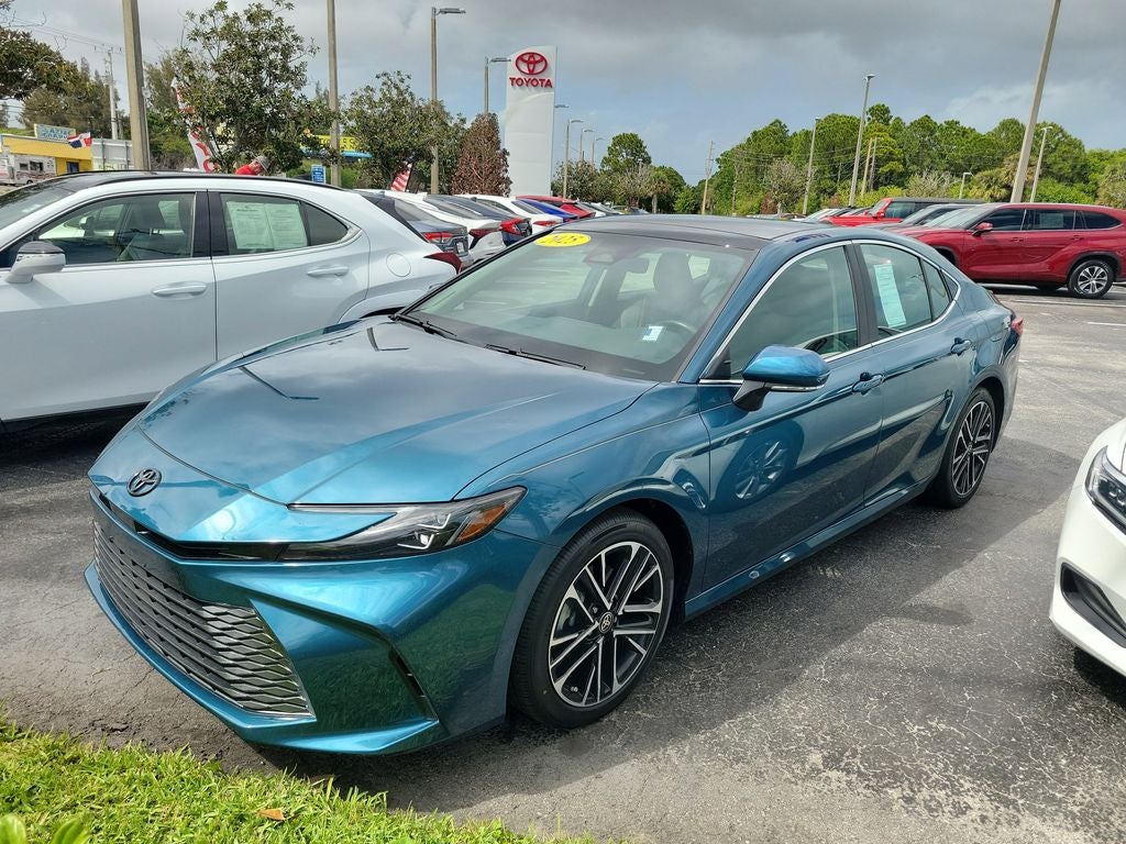 2025 Toyota Camry XLE