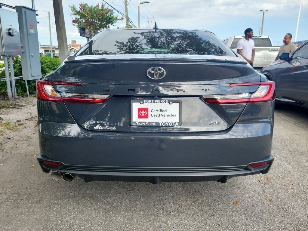 2025 Toyota Camry SE