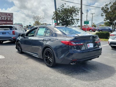 2025 Toyota Camry SE