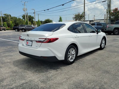 2025 Toyota Camry LE