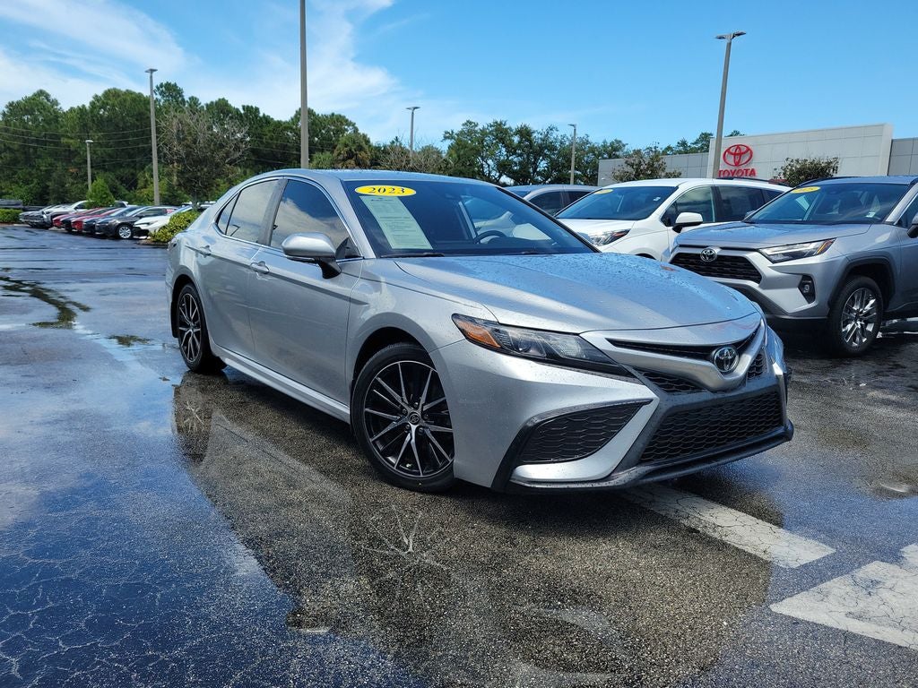 2023 Toyota Camry SE
