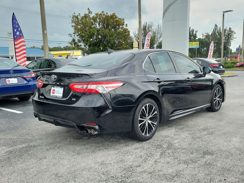 2020 Toyota Camry SE