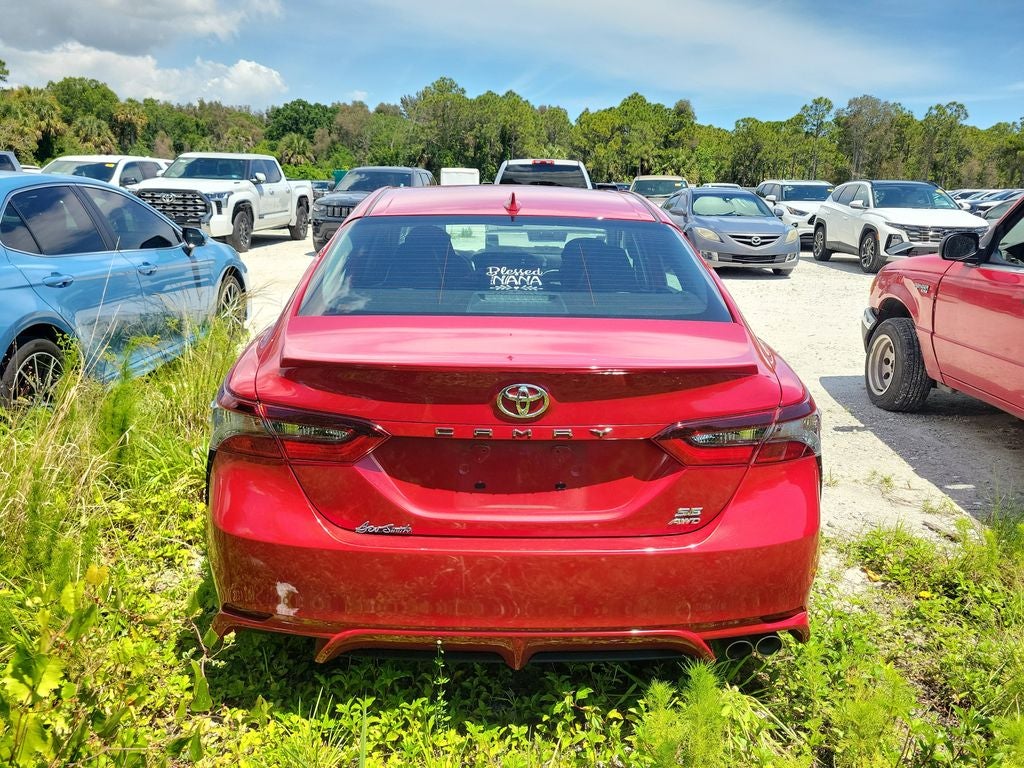 2022 Toyota Camry SE