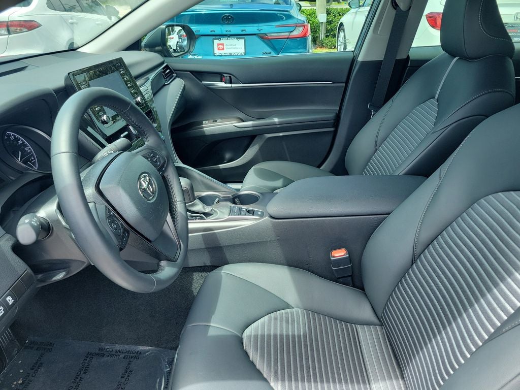 2024 Toyota CAMRY SE