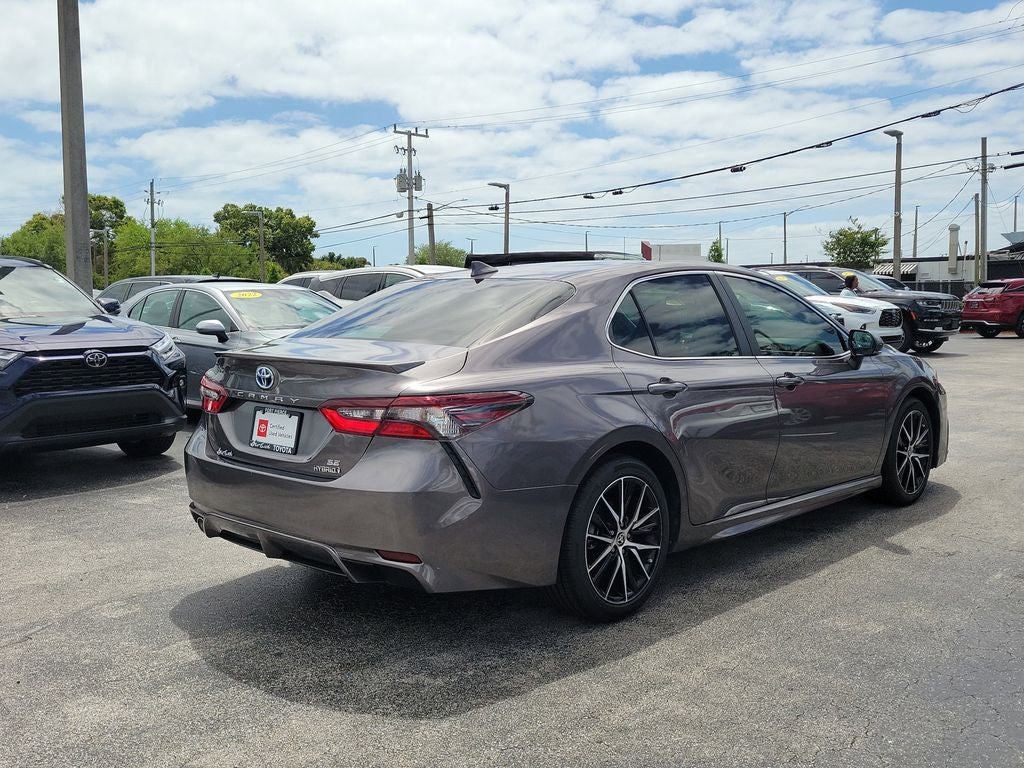 2024 Toyota CAMRY SE