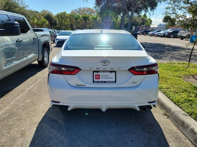2024 Toyota Camry SE