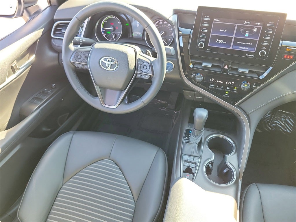 2023 Toyota Camry Hybrid SE