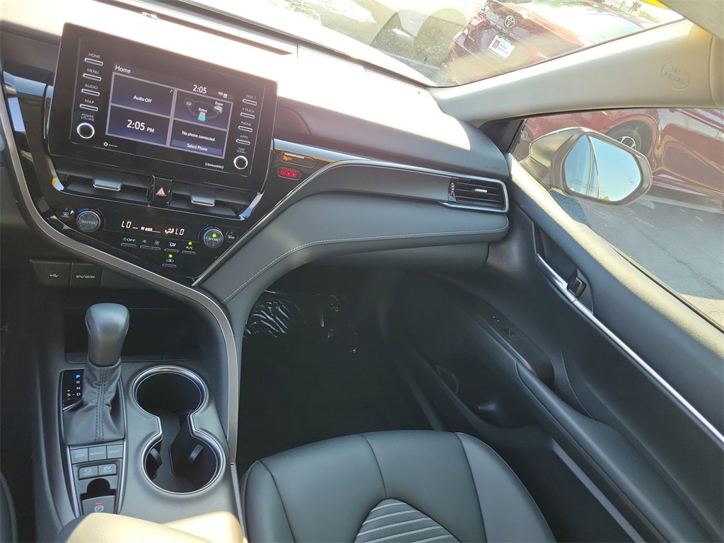 2023 Toyota Camry Hybrid SE