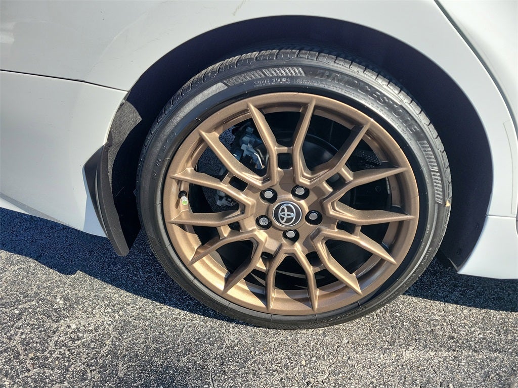 2023 Toyota Camry Hybrid SE