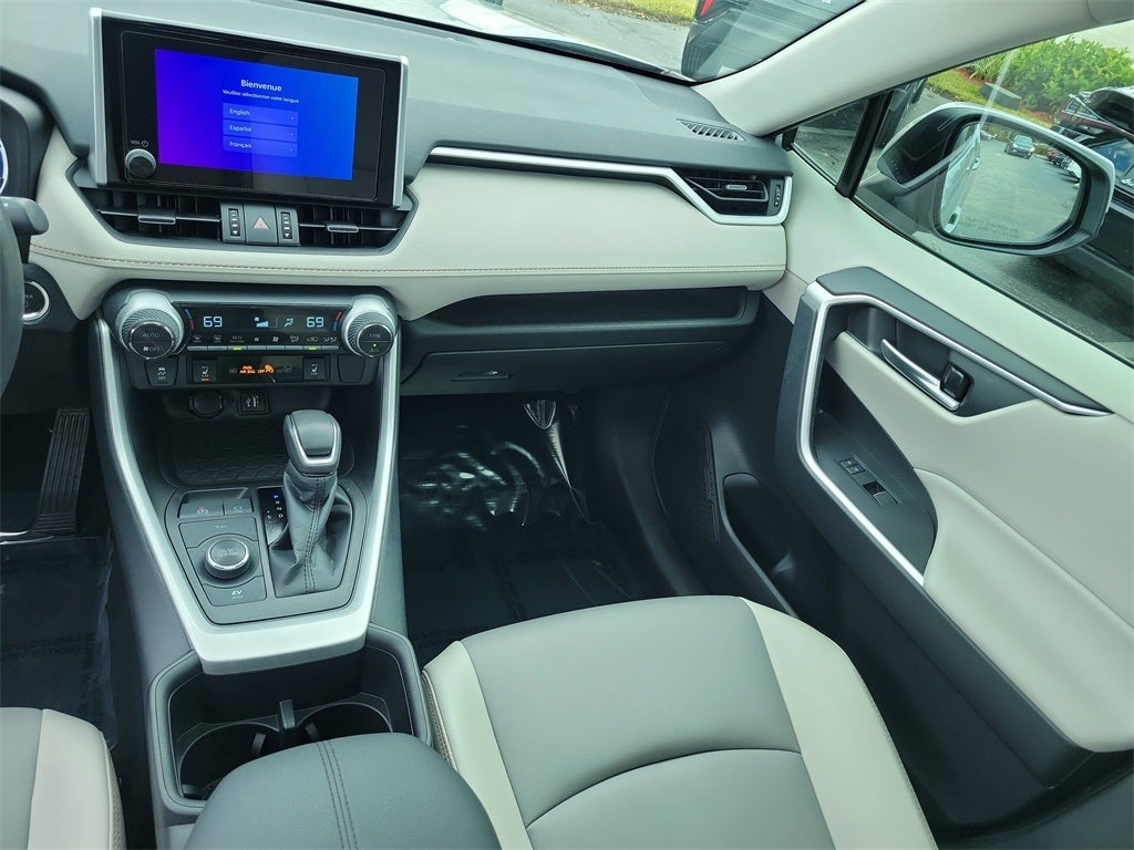 2024 Toyota RAV4 Hybrid XLE Premium