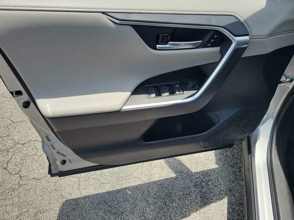 2025 Toyota RAV4 Hybrid Limited