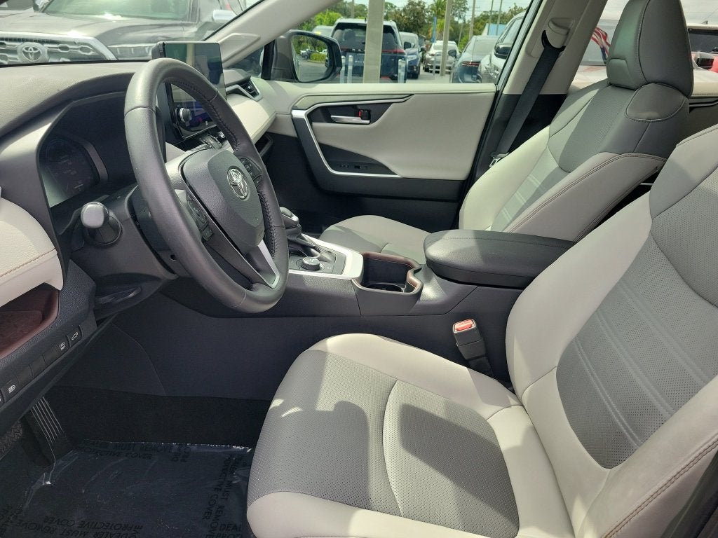 2024 Toyota RAV4 Hybrid Limited