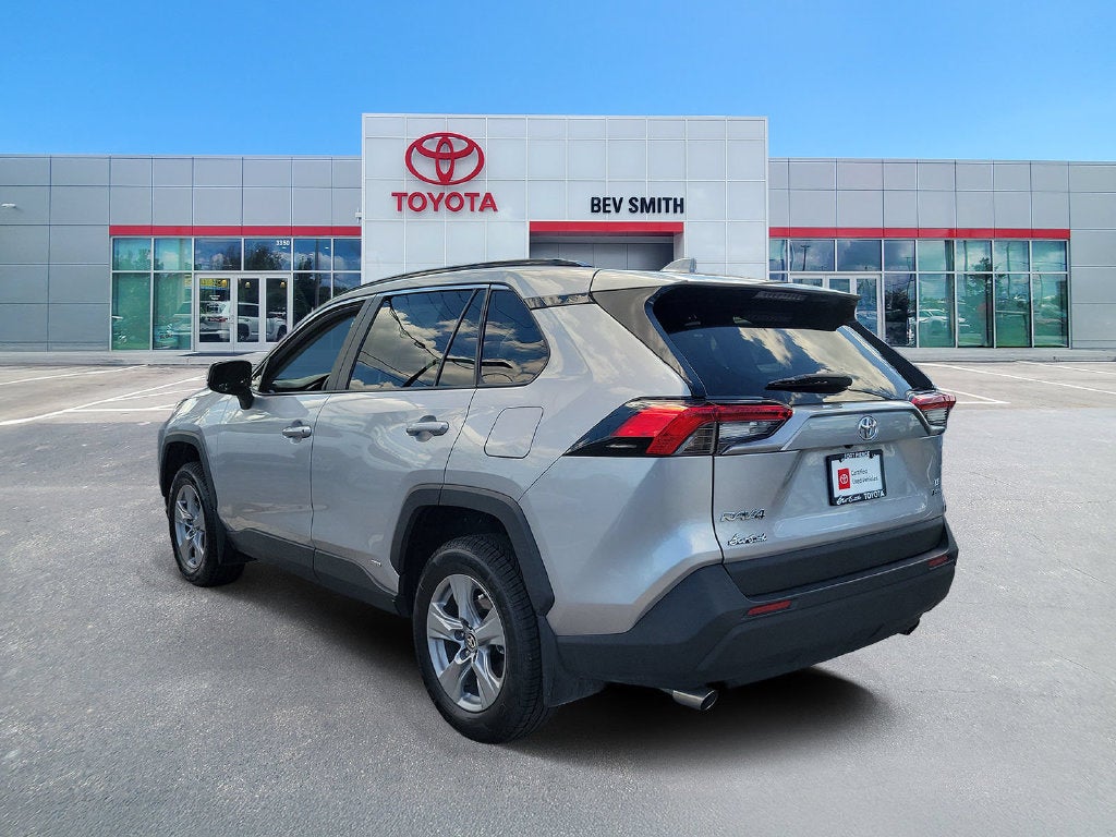 2025 Toyota RAV4 Hybrid LE