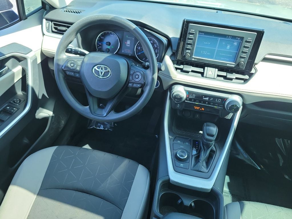 2021 Toyota RAV4 Hybrid XLE