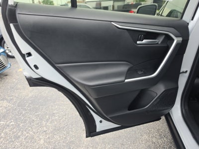 2023 Toyota RAV4 Hybrid SE