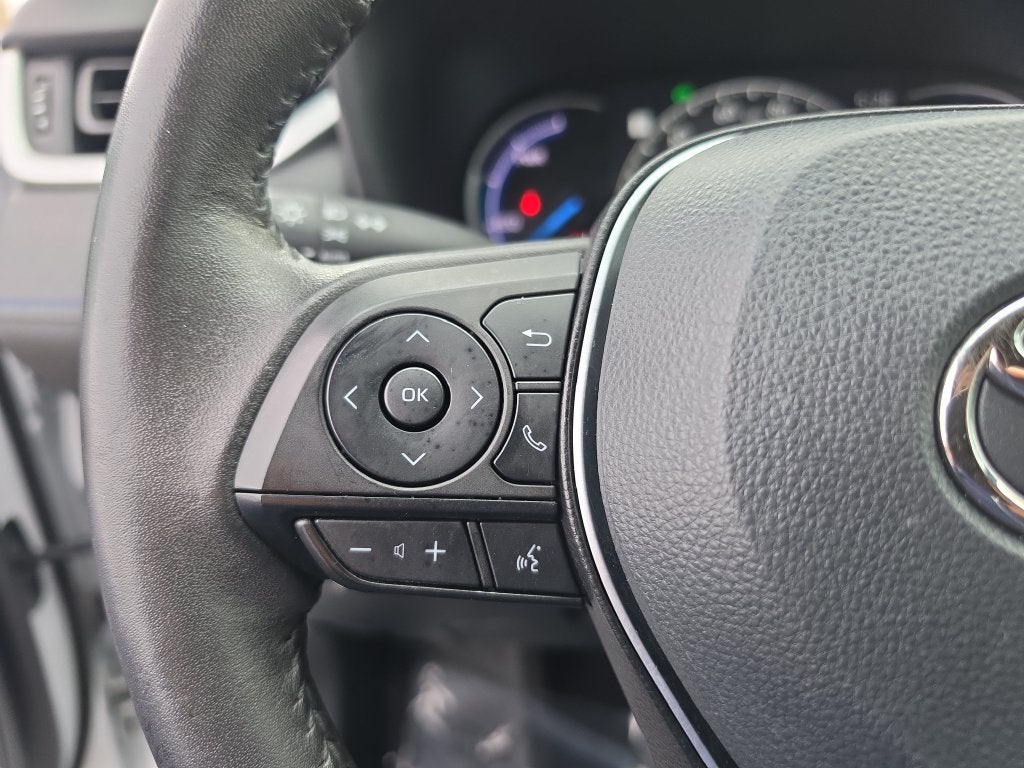 2023 Toyota RAV4 Hybrid SE