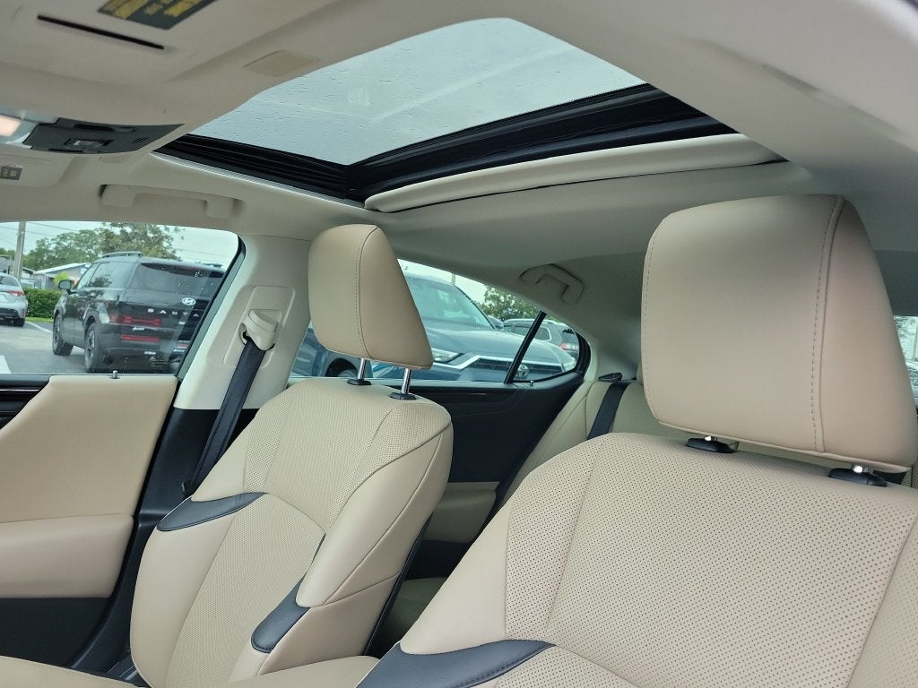 2020 Lexus ES 350
