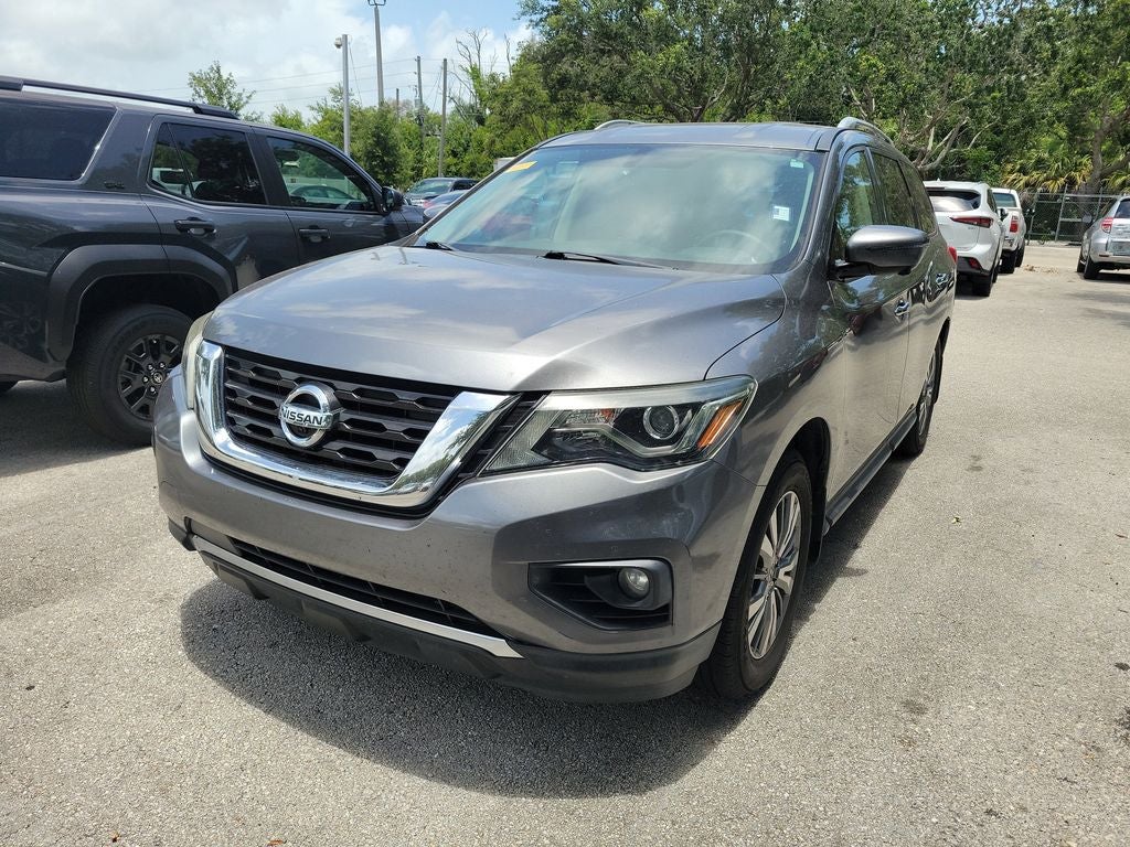 2018 Nissan Pathfinder SL