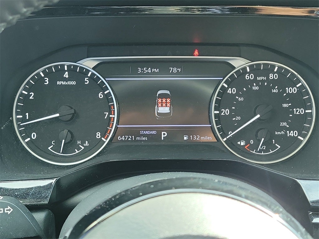 2022 Nissan Pathfinder SV