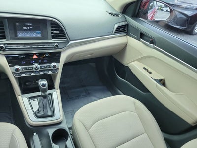 2020 Hyundai Elantra SE
