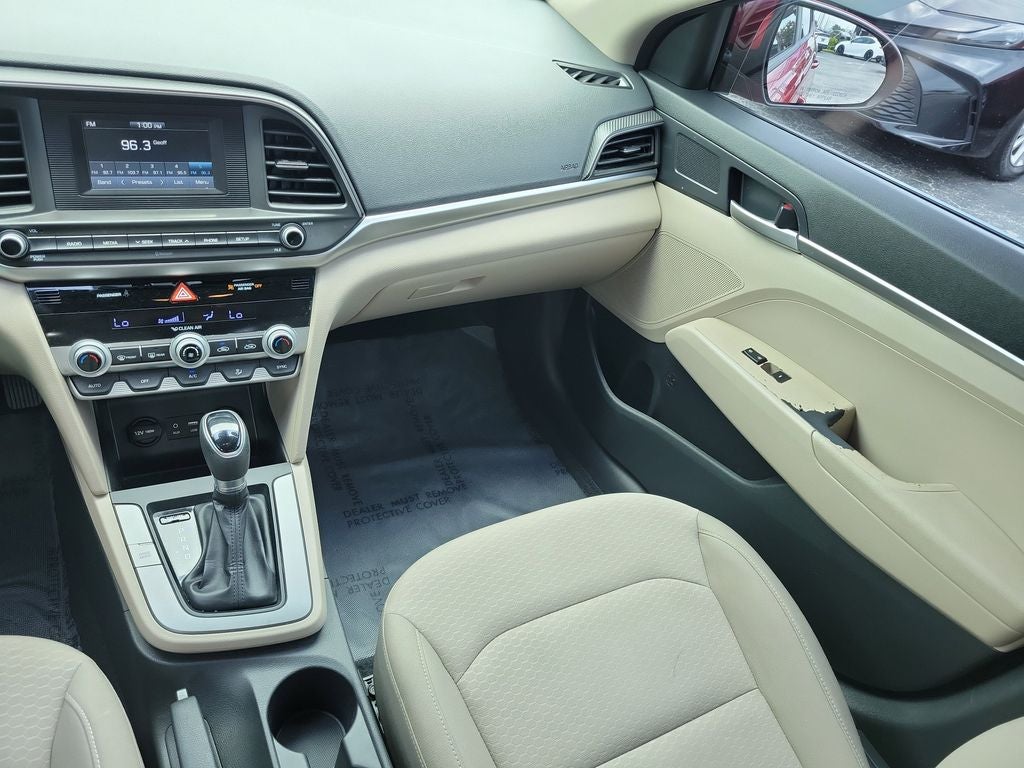 2020 Hyundai Elantra SE