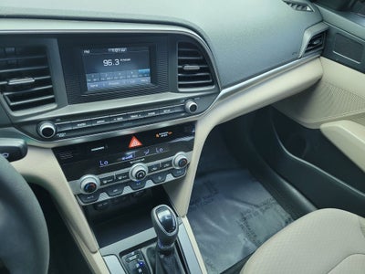 2020 Hyundai Elantra SE