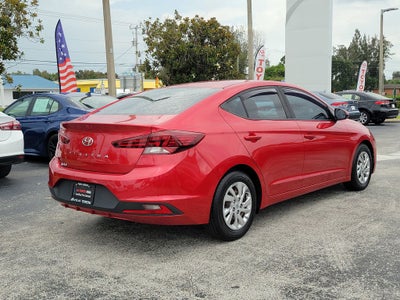 2020 Hyundai Elantra SE