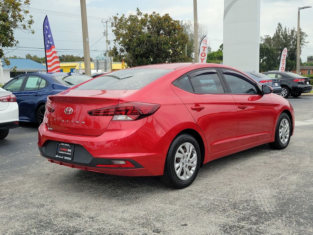 2020 Hyundai Elantra SE