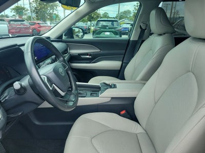 2024 Toyota GRAND HIGHLANDER XLE