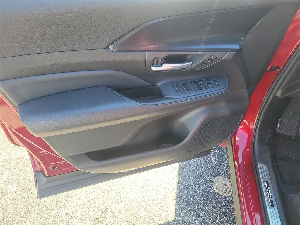 2024 Toyota Grand Highlander Hybrid MAX Limited