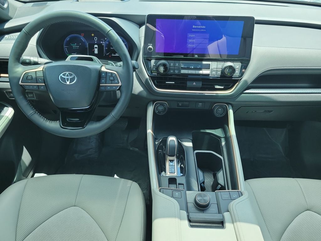 2025 Toyota Grand Highlander Hybrid MAX Platinum