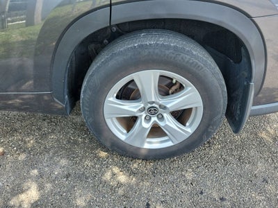 2023 Toyota HIGHLANDER HYBRD LE