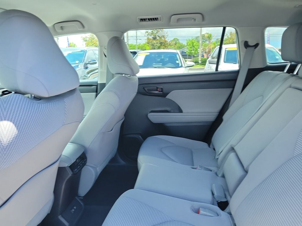 2021 Toyota Highlander L