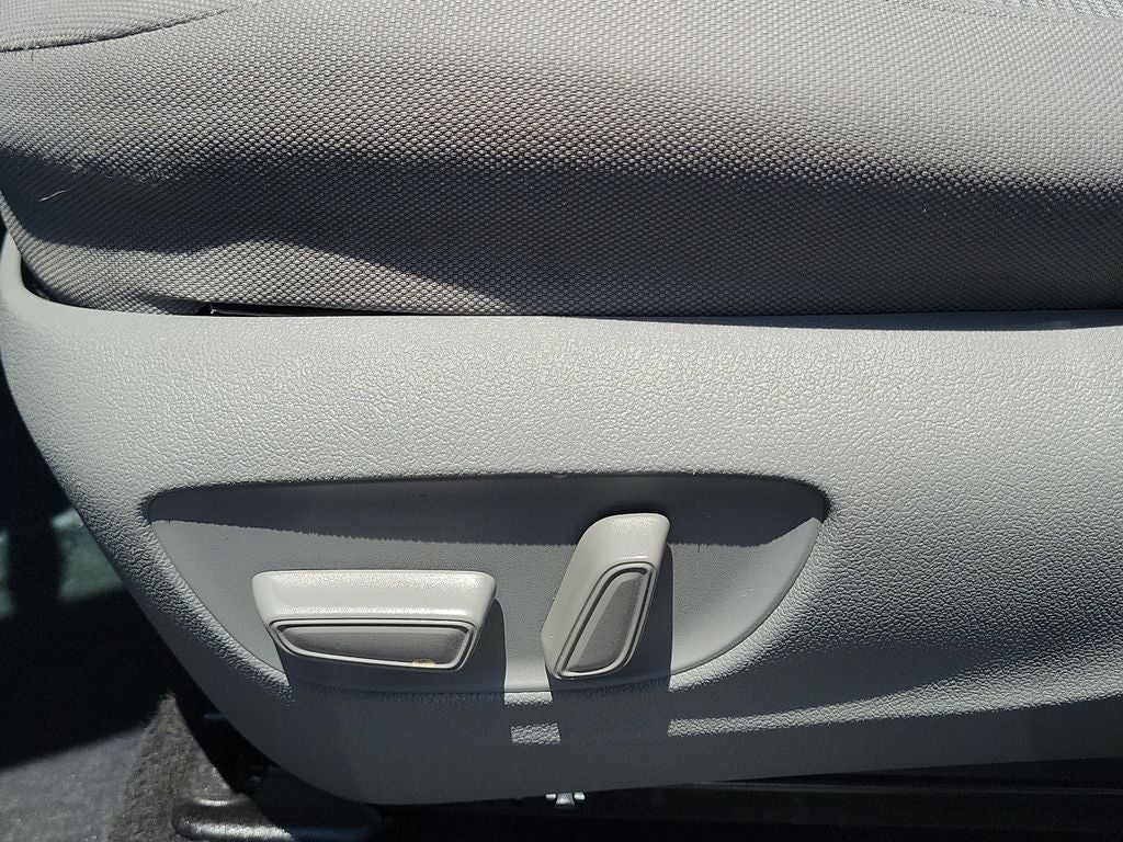 2021 Toyota Highlander L