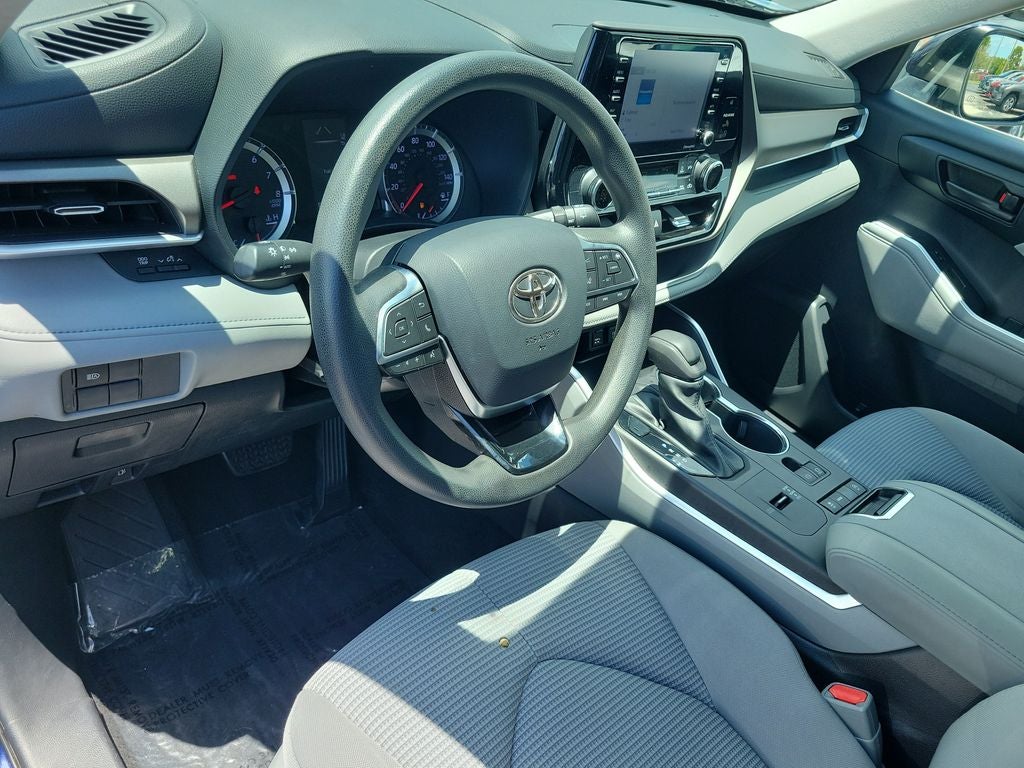 2021 Toyota Highlander L
