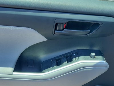 2021 Toyota Highlander L