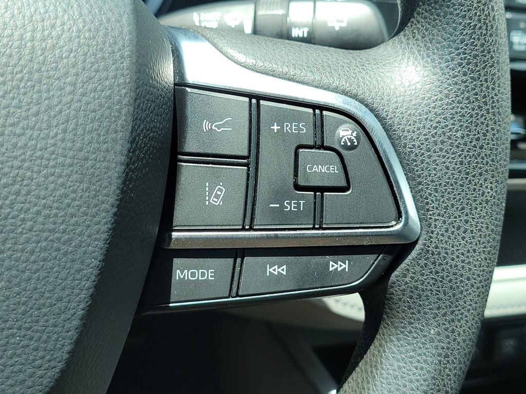 2021 Toyota Highlander L