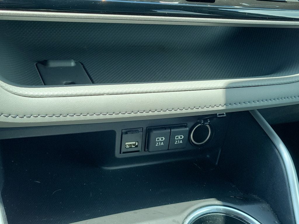 2021 Toyota Highlander L
