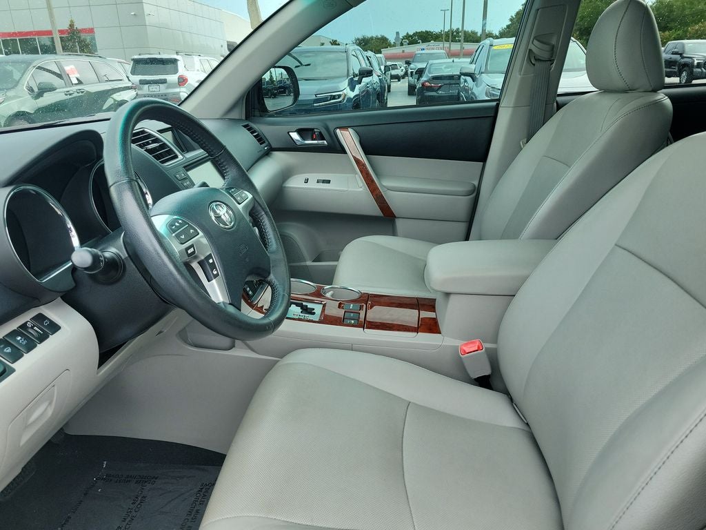 2012 Toyota HIGHLANDER LTD Limited